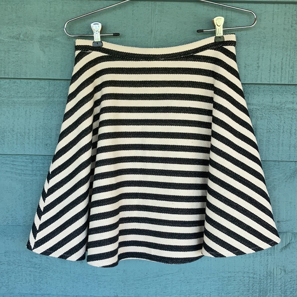 Greylin Black and White Striped Woven Mini 2